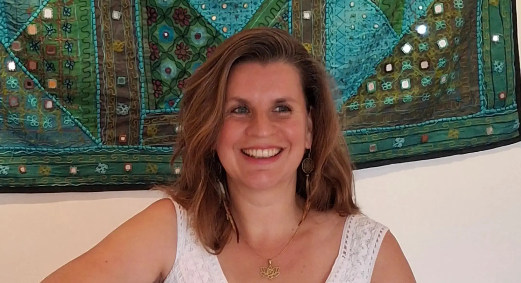 Tatiana Delmas, professeure de Hatha Yoga et praticienne en CNV